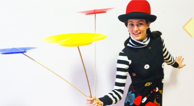 File:GiveAndTakeJugglers.jpg