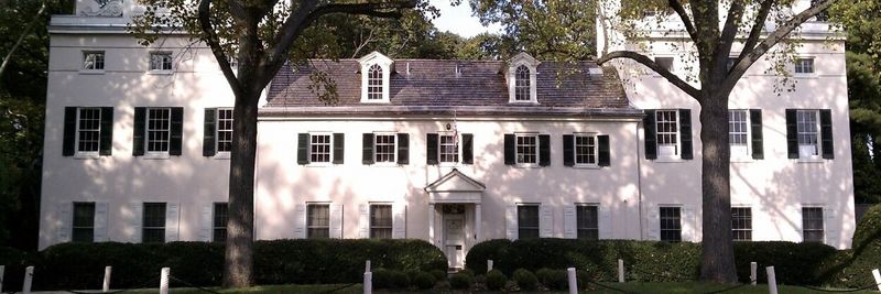 File:HistoricStrawberryMansion.jpg