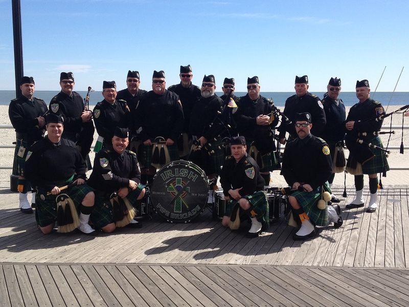 File:IrishPipeBrigade.JPG