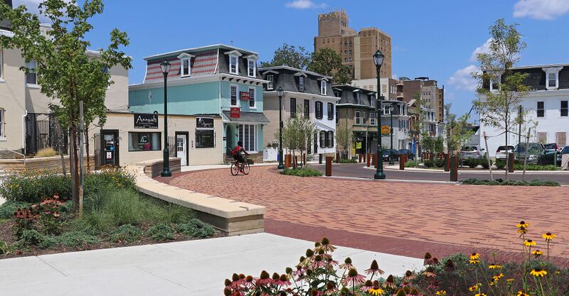 File:MaplewoodMall.jpg