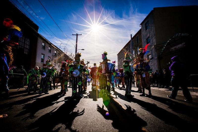 File:MummersMardiGrasParade.jpg